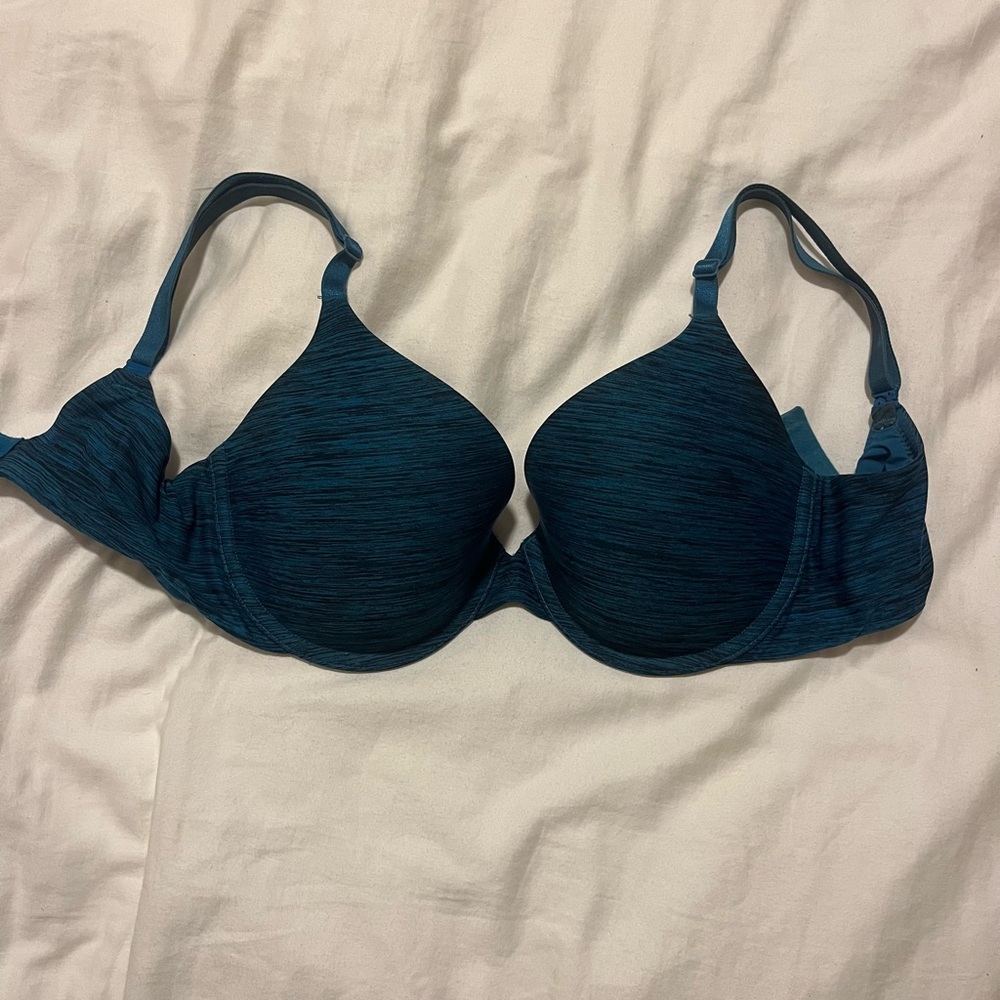 Victoria’s Secret Uplift Semi Demi bra